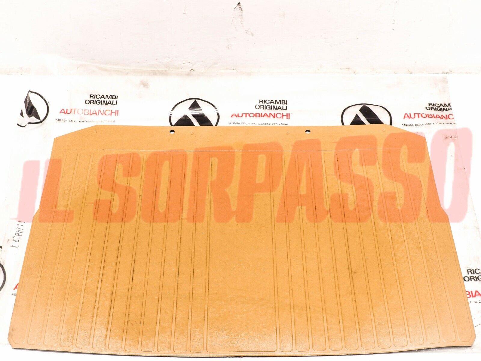 TAPPETO BAULE POSTERIORE BEIGE AUTOBIANCHI A112 + ABARTH ORIGINALE