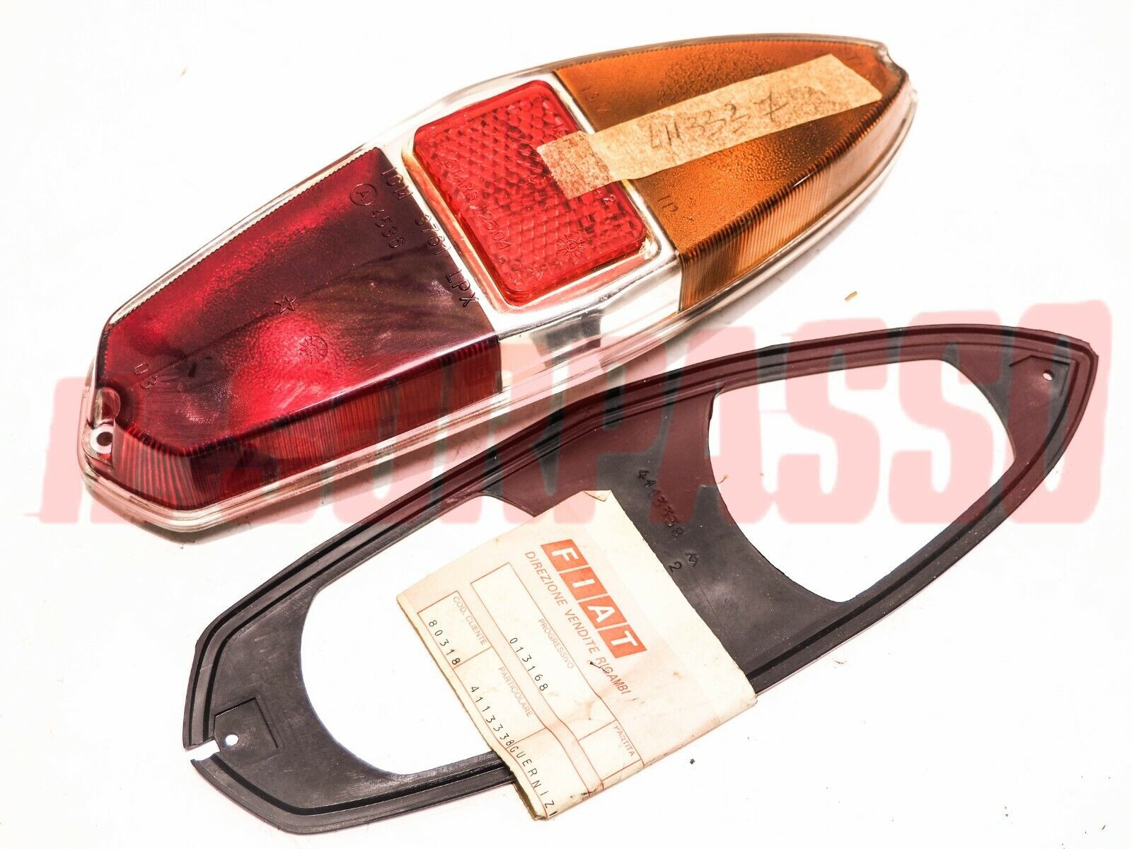 FANALE POSTERIORE + GUARNIZIONE AUTOBIANCHI PRIMULA 65 C COUPE ORIGINALE