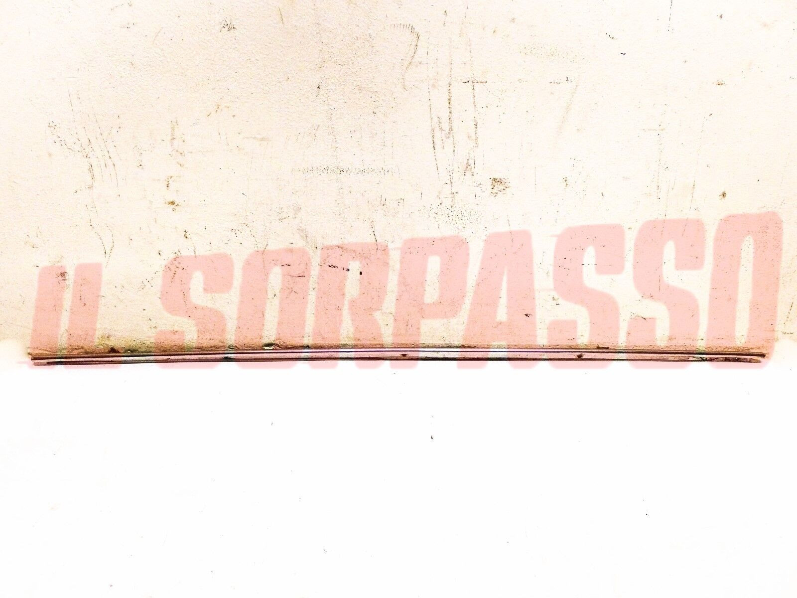 PROFILO CORNICE MODANATURA PANNELLO PORTA ( SX DX) LANCIA FULVIA COUPE HF