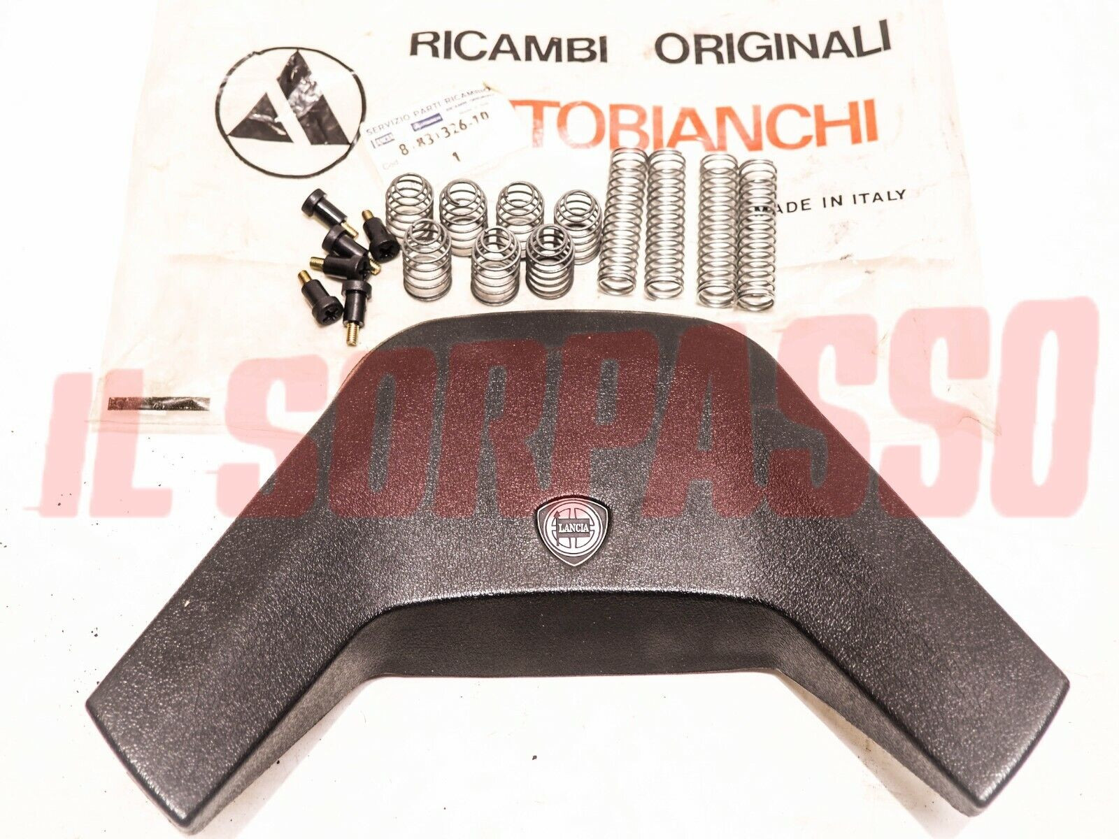 PULSANTE CLACSON VOLANTE STERZO LANCIA BETA COUPE HPE ORIGINALE