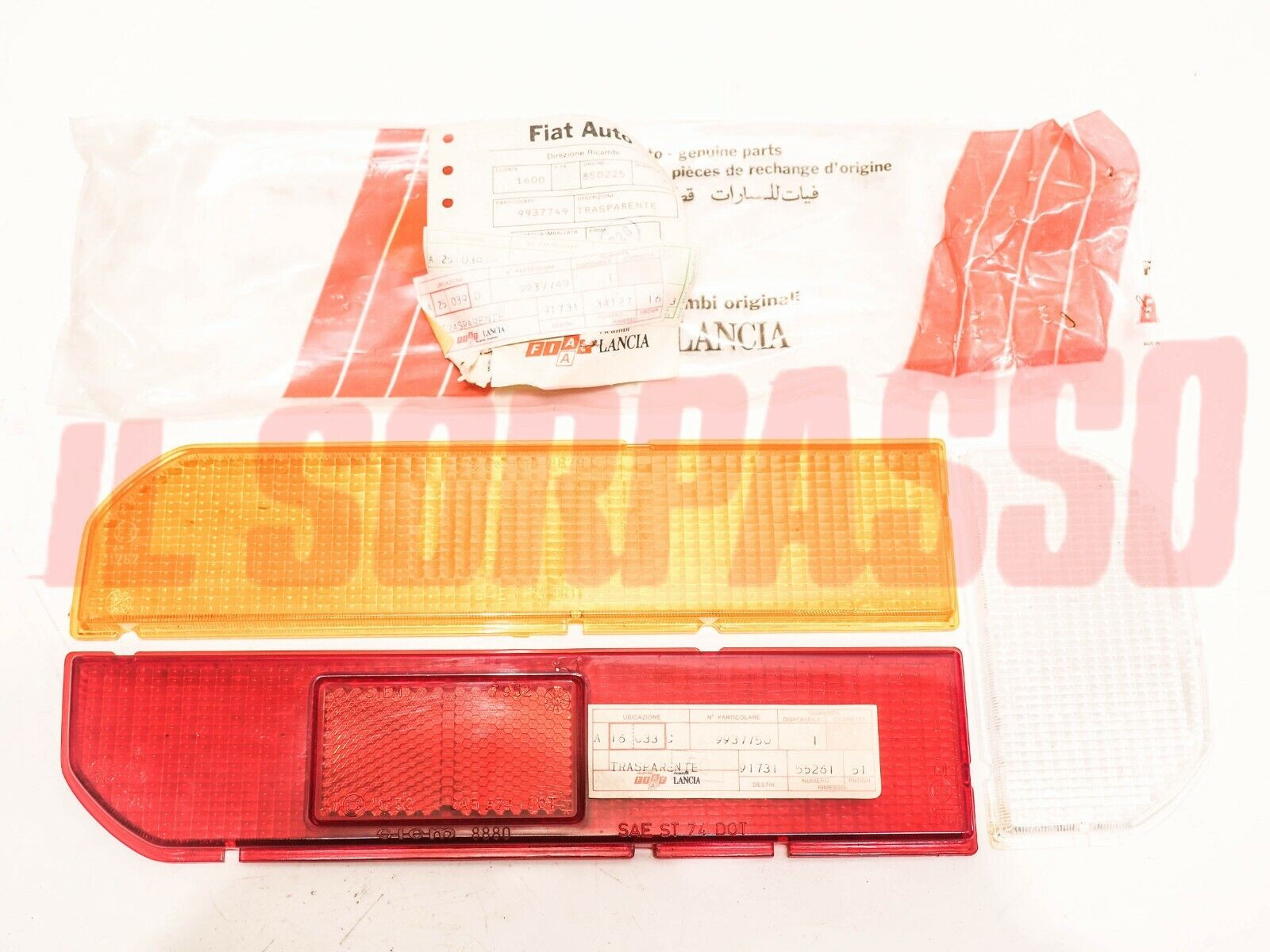 PLASTICHE FANALE FARO POSTERIORE SINISTRO LANCIA BETA COUPE ORIGINALI SIEM