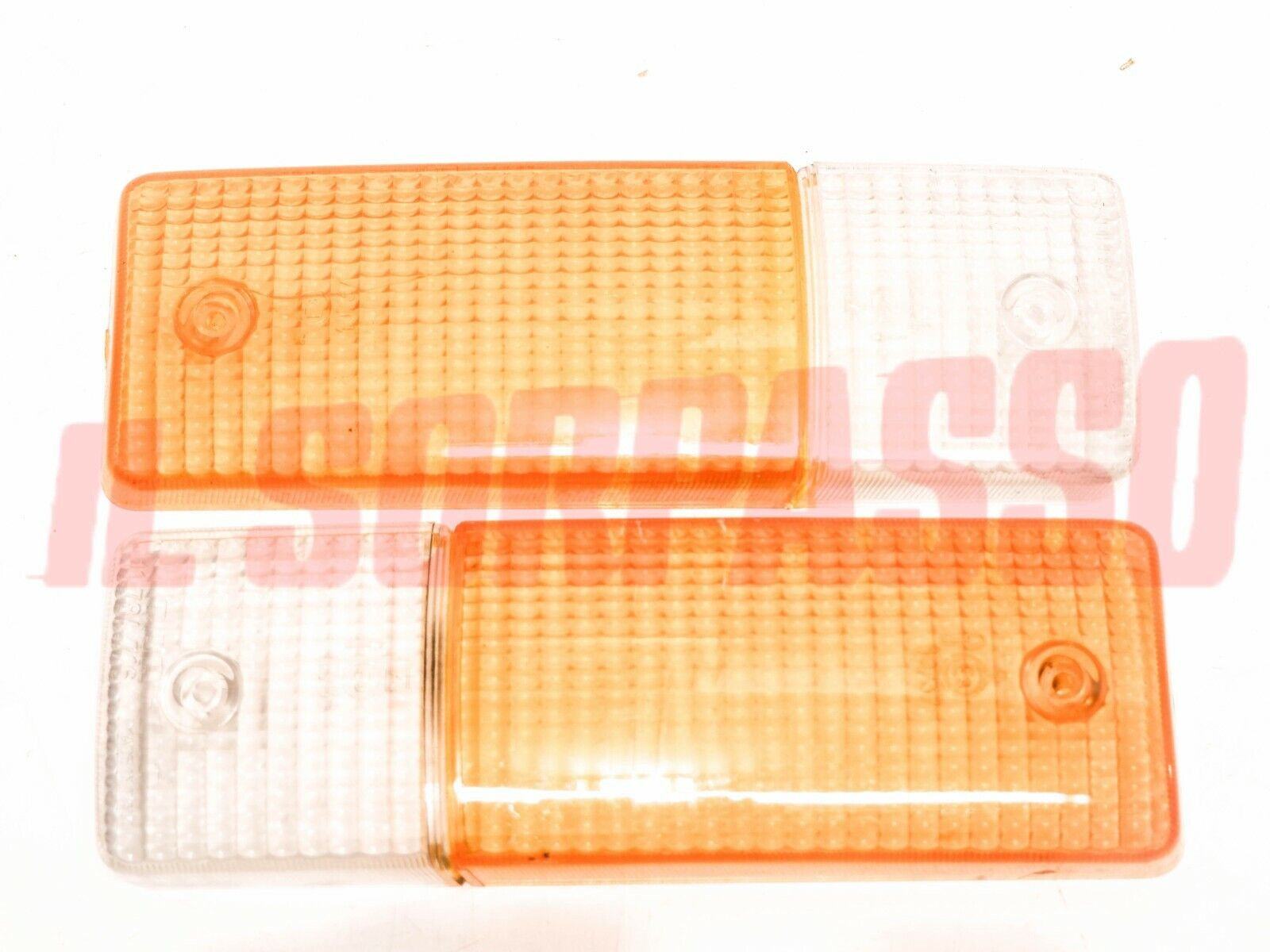 PLASTICHE BICOLORI FANALINI FRECCE ANTERIORI LANCIA BETA BERLINA CARELLO