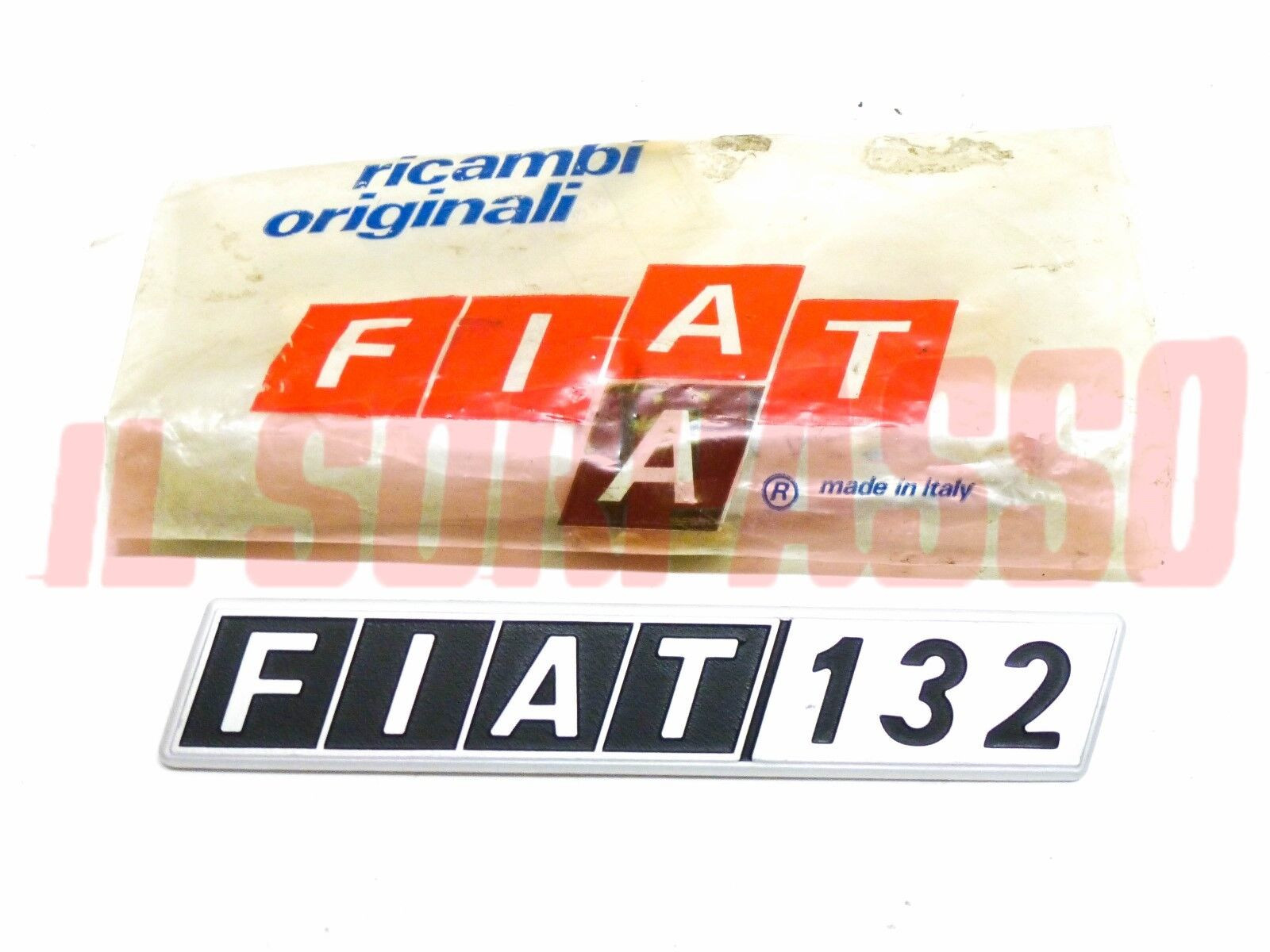 SCRITTA SIGLA COFANO POSTERIORE BORDO GRIGIO FIAT 132 ALLUMINIO ORIGINALE 