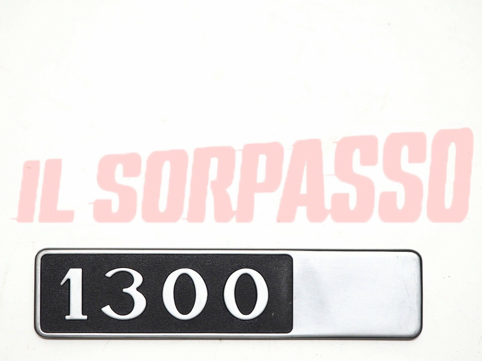SCRITTA SIGLA POSTERIORE 1300 LANCIA BETA ORIGINALE IN PLASTICA