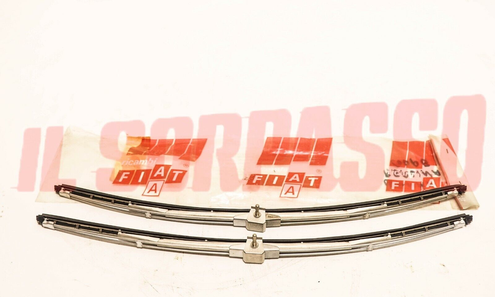 SPAZZOLE TERGI TERGICRISTALLI LANCIA GAMMA BERLINA COUPE ORIGINALI 82339553