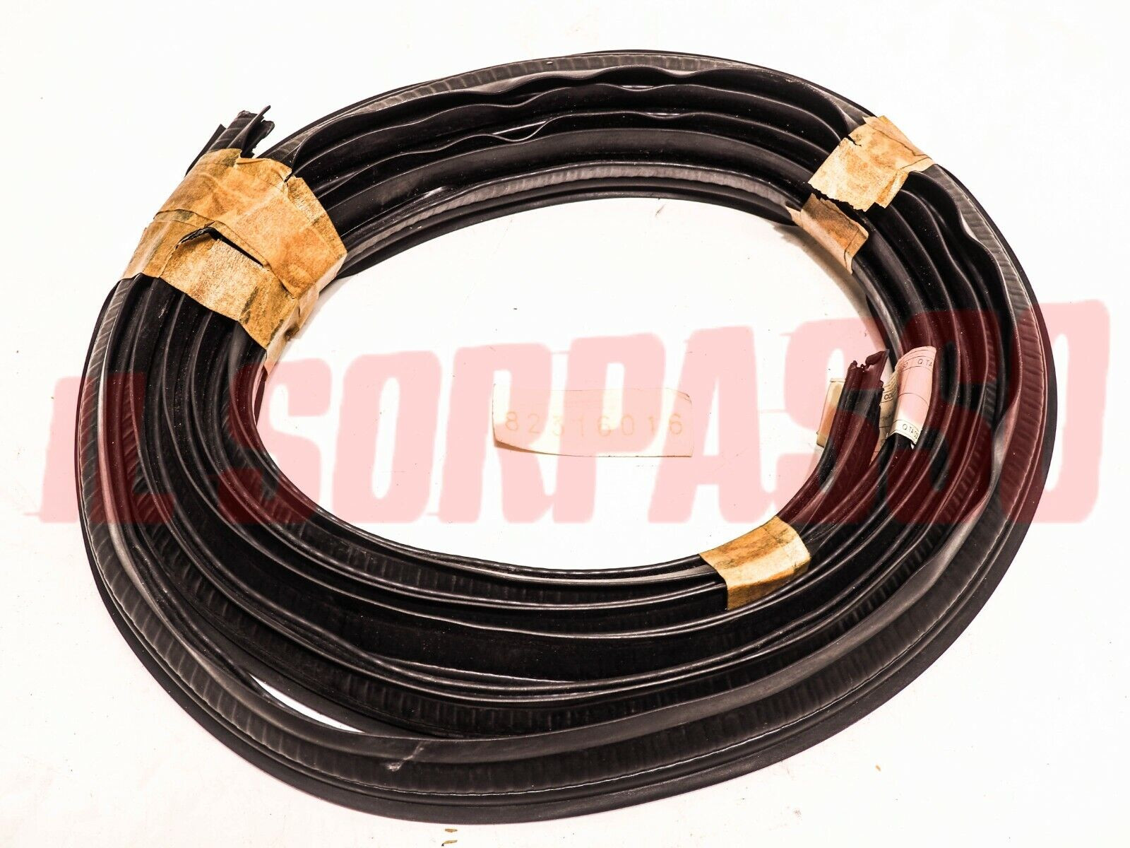 GUARNIZIONE VANO BAULE COFANO POSTERIORE LANCIA GAMMA BERLINA ORIGINALE