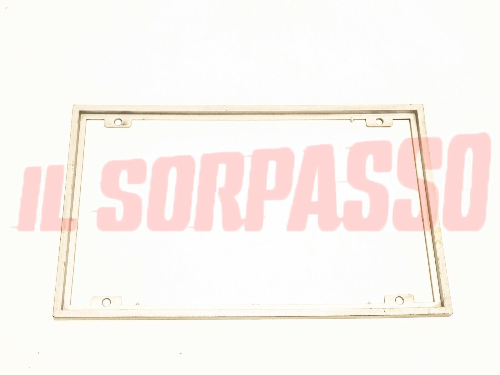 CORNICE PORTA TARGA POSTERIORE NERA ALFA ROMEO LANCIA FIAT ANNI 80 ORIGINALE .