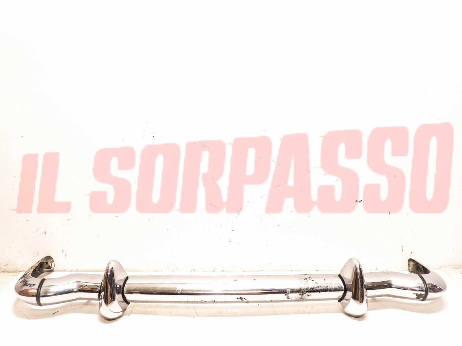 PARAURTI POSTERIORE + ROSTRI + CANTONALI INNOCENTI AUSTIN A40 S ORIGINALI