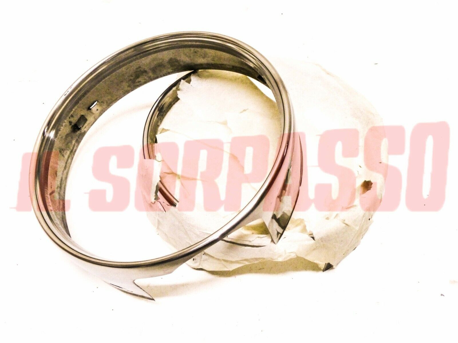 CORNICI CERCHI FARO ESTERNI CON REGOLAZIONE ALFA ROMEO 1750 BERLINA ORIGINALI