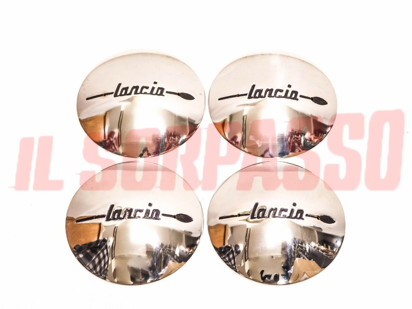 COPPE RUOTA CERCHI BORCHIE LANCIA AURELIA B20 - B24 .