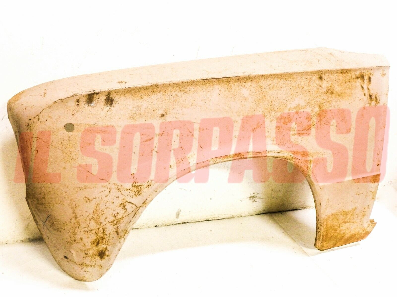 PARAFANGO ANTERIORE SINISTRO FIAT 124 BERLINA ORIGINALE