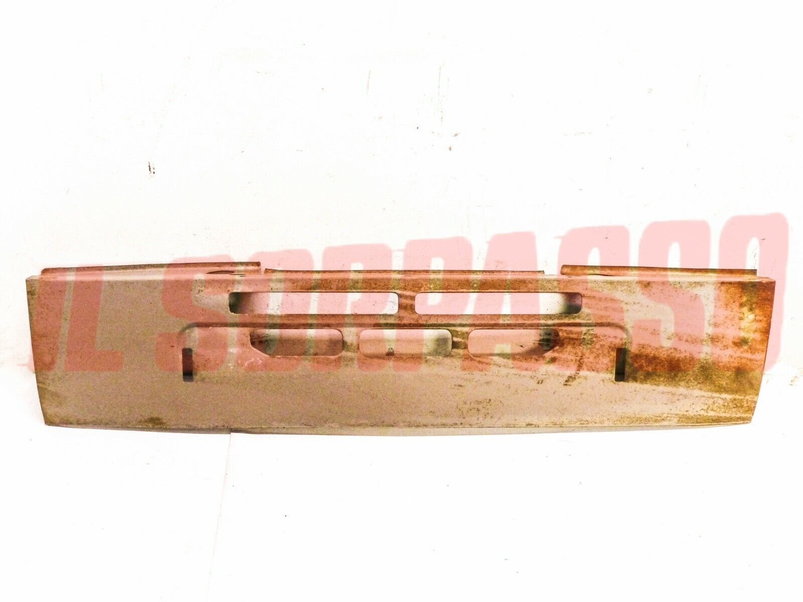 RIVESTIMENTO ANTERIORE FRONTALE CALANDRA INFERIORE FIAT 124 SPECIAL T ORIGINALE