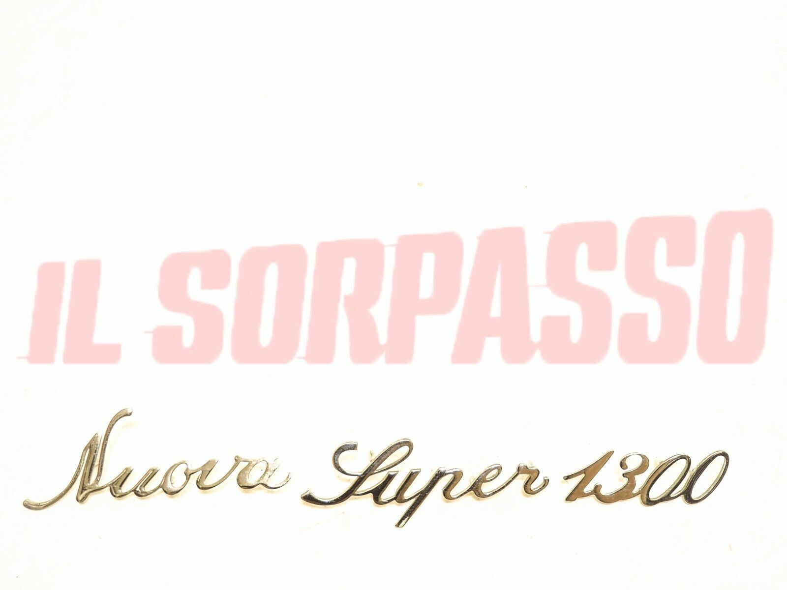 SCRITTA SIGLA POSTERIORE ALFA ROMEO GIULIA NUOVA SUPER 1300 ORIGINALE .