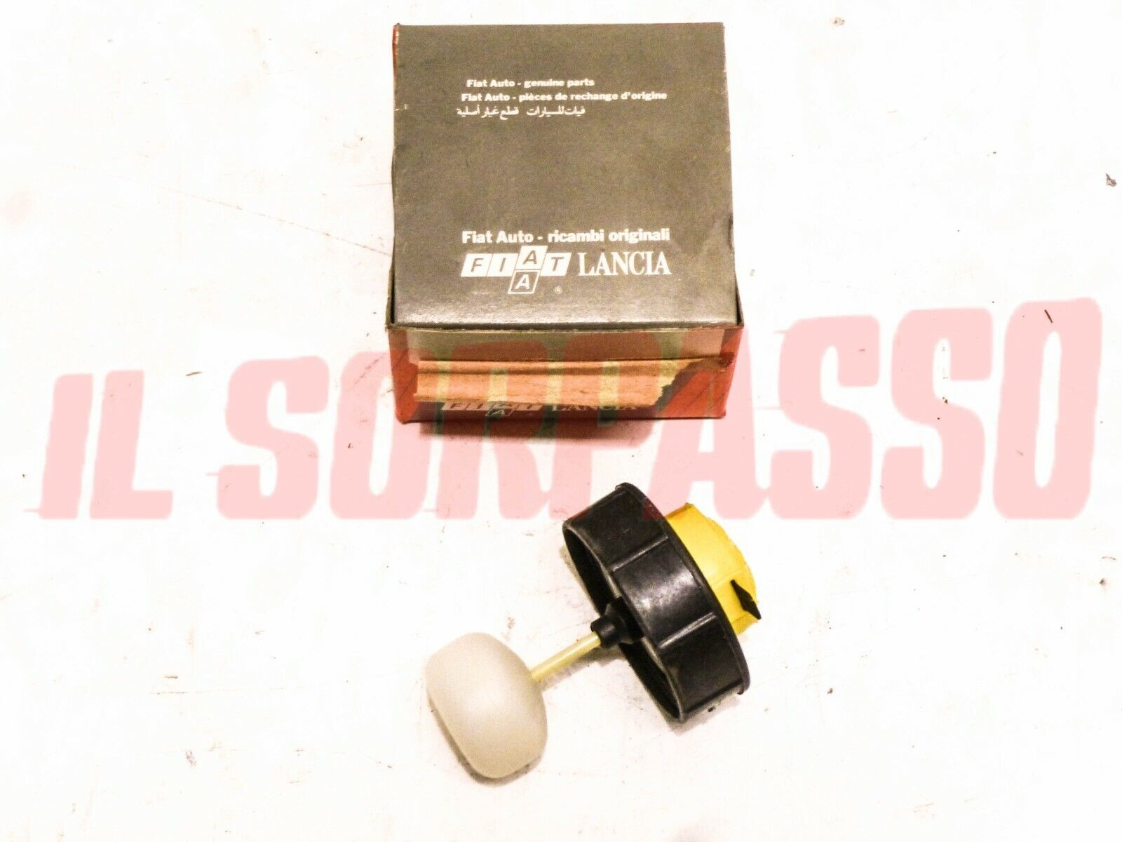 TAPPO VASCHETTA CONTENITORE LIQUIDO FRENI FIAT 124 AUTOBIANCHI A112 LANCIA DELTA