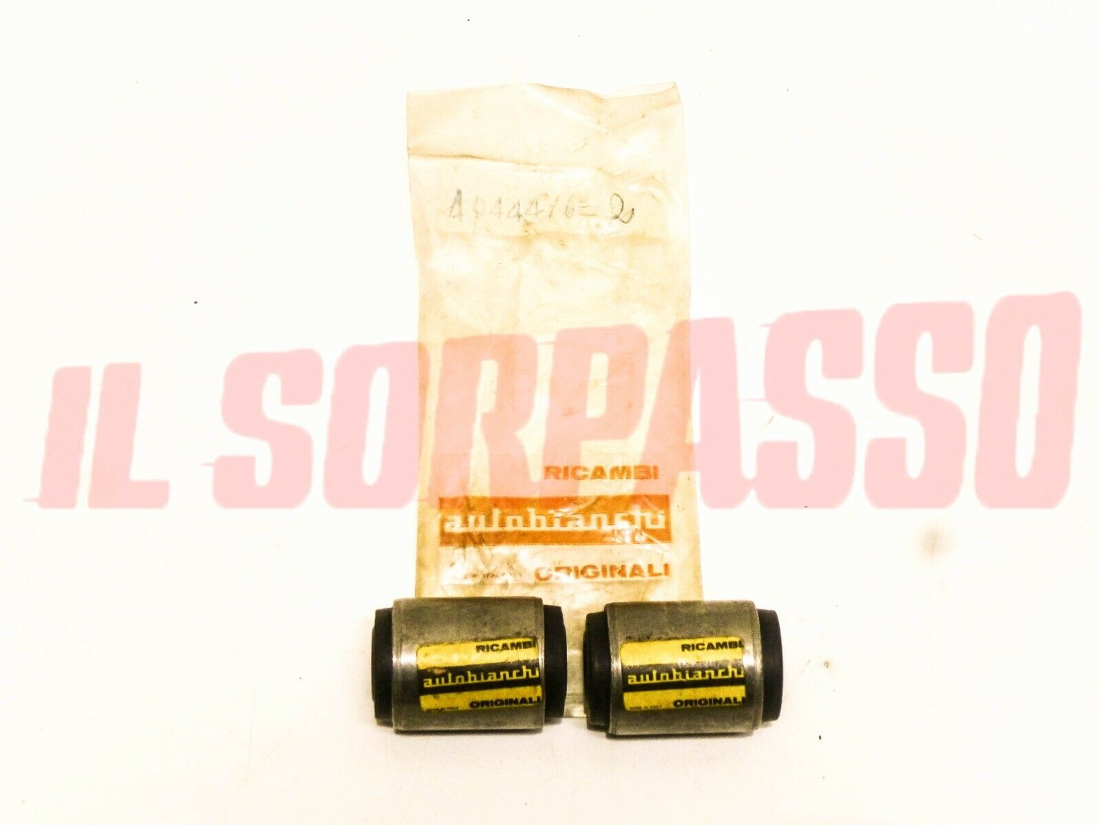 SILENTBLOCK BRACCI TRAPEZI SOSPENSIONI POSTERIORI FIAT 600 ORIGINALE