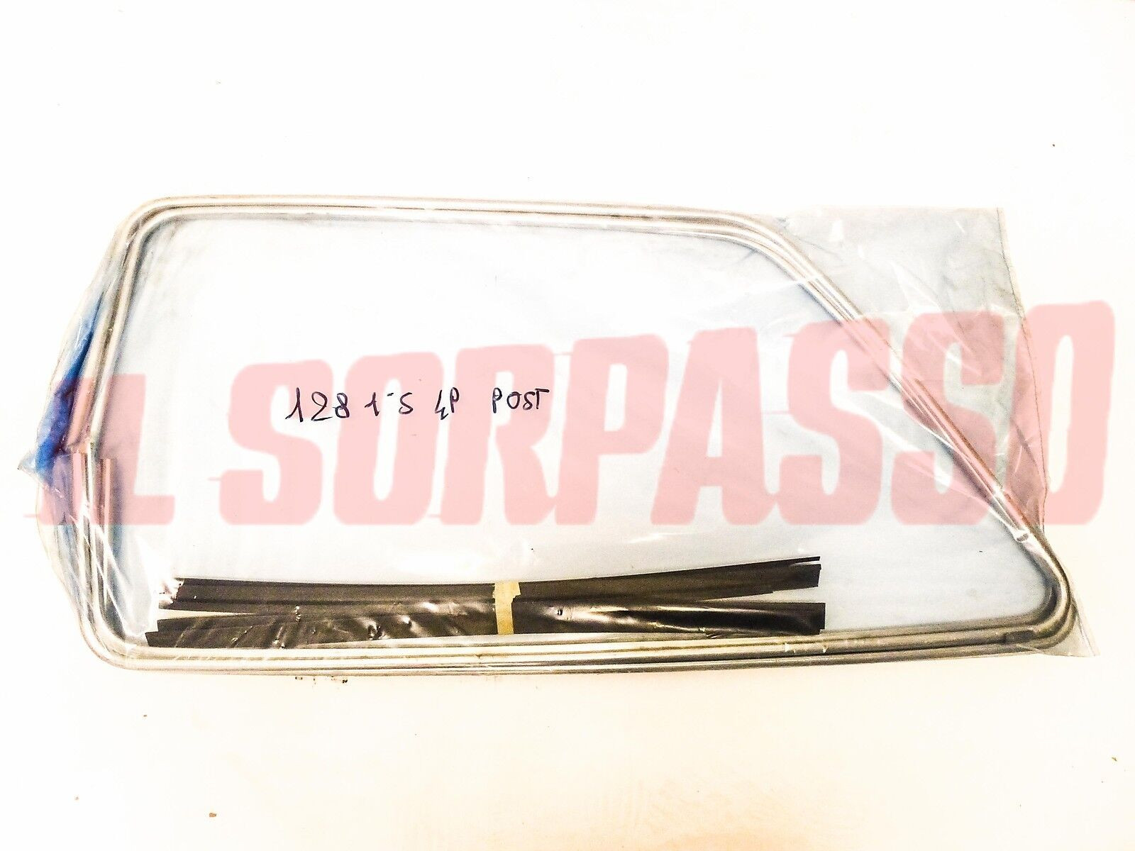 PROFILI RASAVETRI RASCHIAVETRI ALLUMINIO PORTE POSTERIORI FIAT 128 4  PORTE 1S