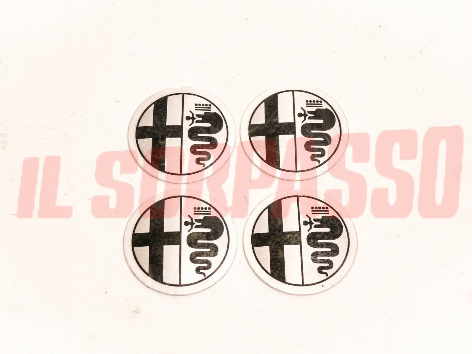 STEMMI BORCHIE COPPETTE COPRIMOZZO ALFA ROMEO GIULIA GT DUETTO ARGENTO