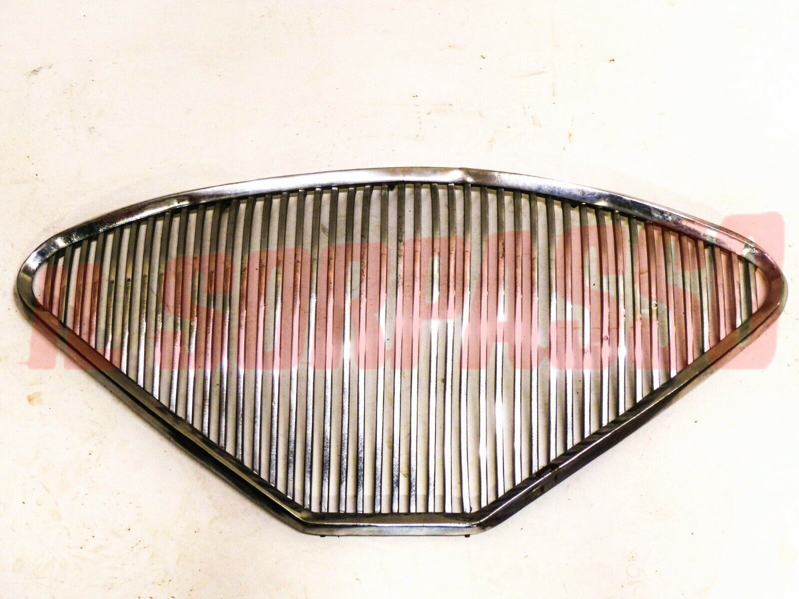 MASCHERINA GRIGLIA ANTERIORE CALANDRA AUSTIN HEALEY 100 - 4 BN1 ORIGINALE