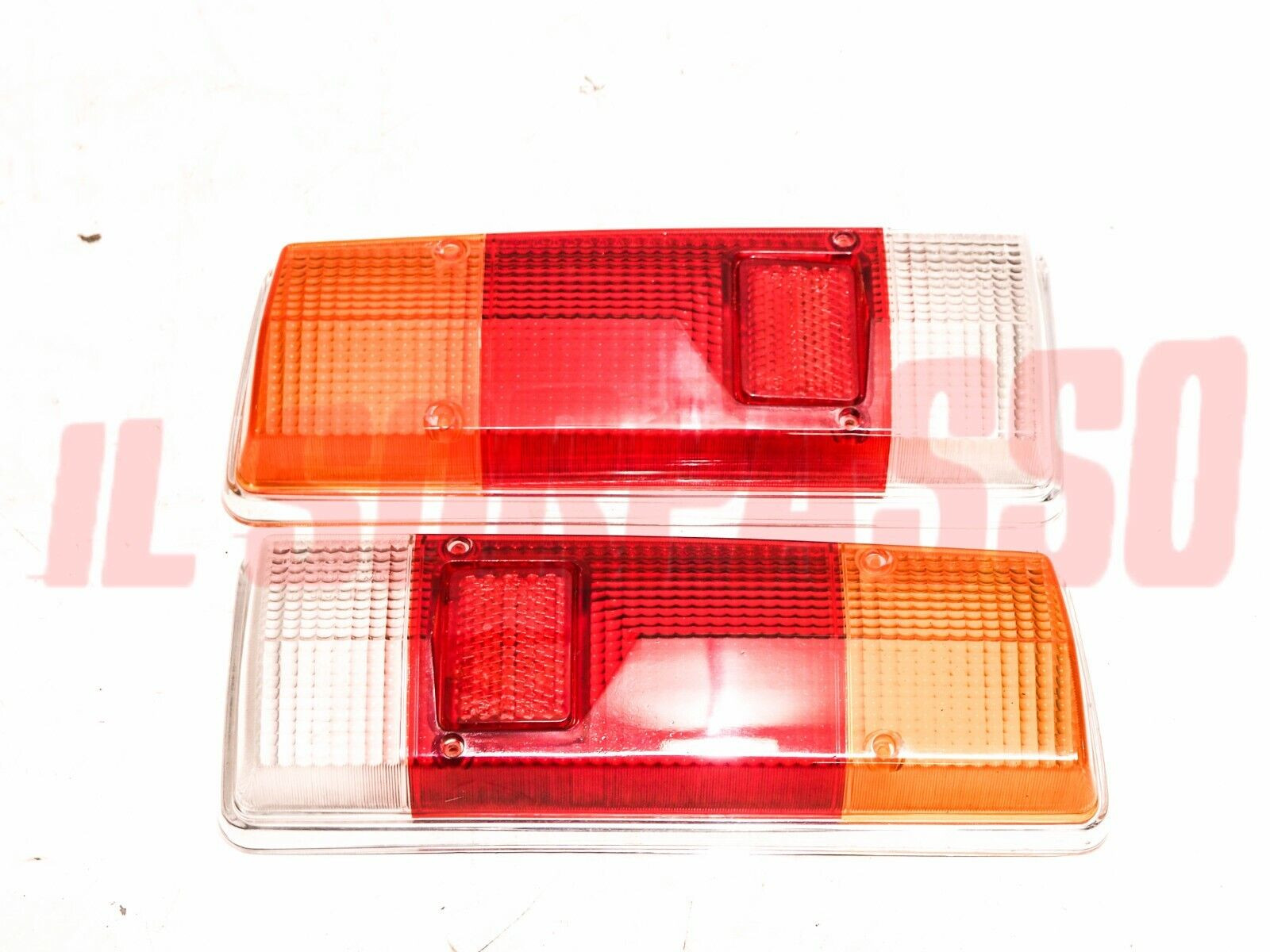 PLASTICHE FANALI POSTERIORI ALFA ROMEO 1750 BERLINA GT JUNIOR ZAGATO DE TOMASO