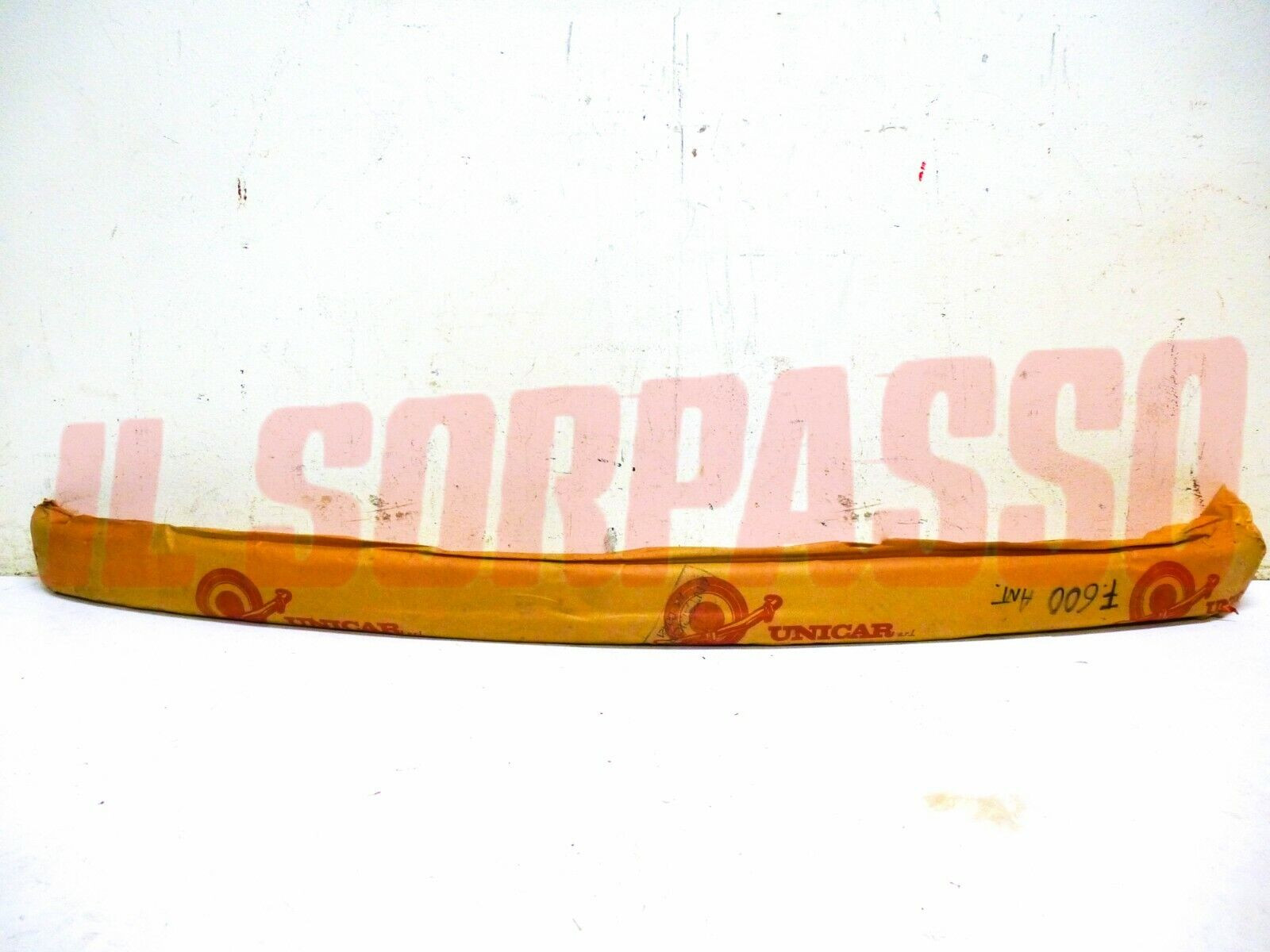 LAMA PARAURTI ANTERIORE FIAT 600 + D + E ORIGINALE UNICAR NOS
