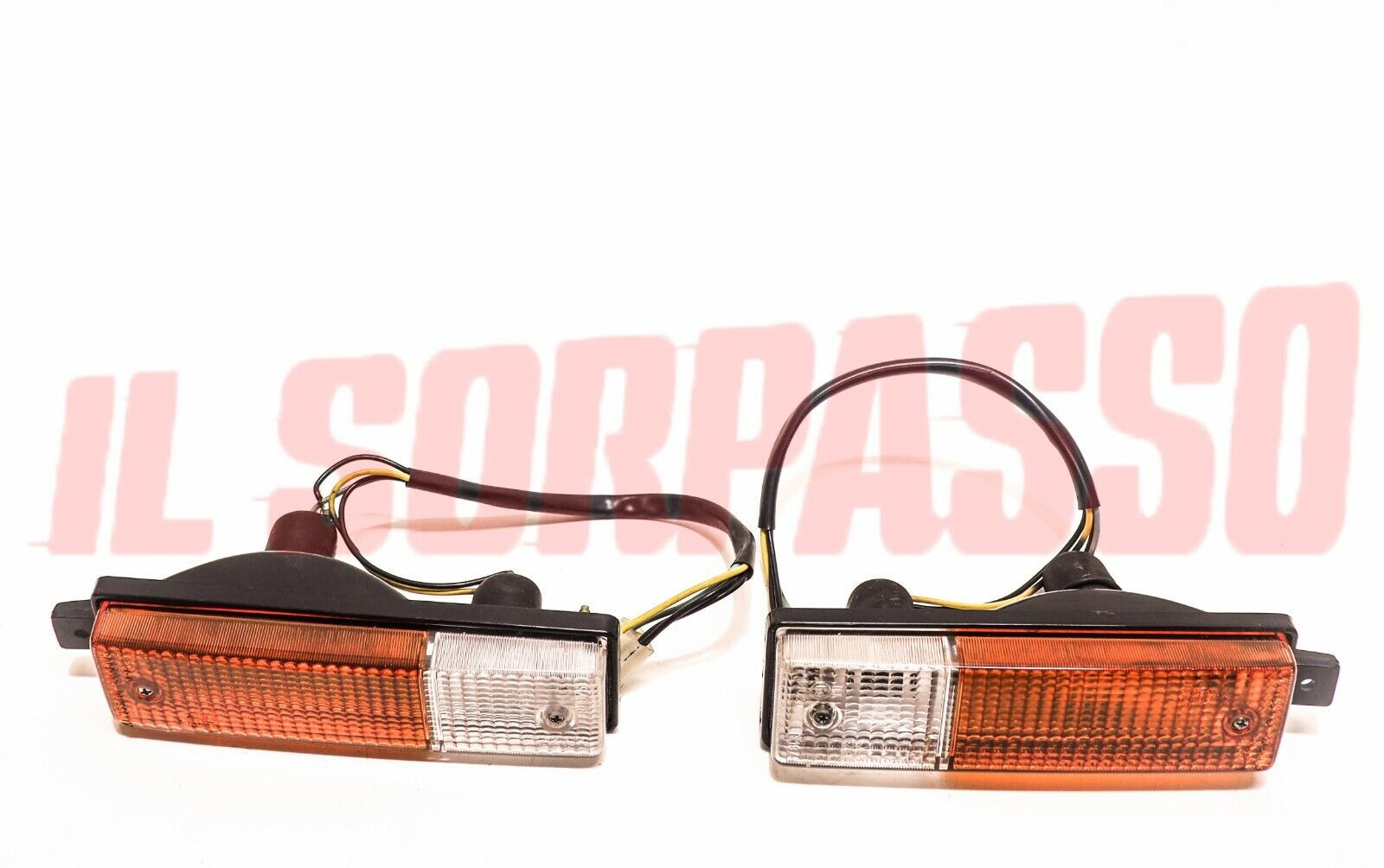 FANALINI ANTERIORI FRECCE LANCIA BETA COUPE HPE SPIDER FERRARI 208 308 ALTISSIMO