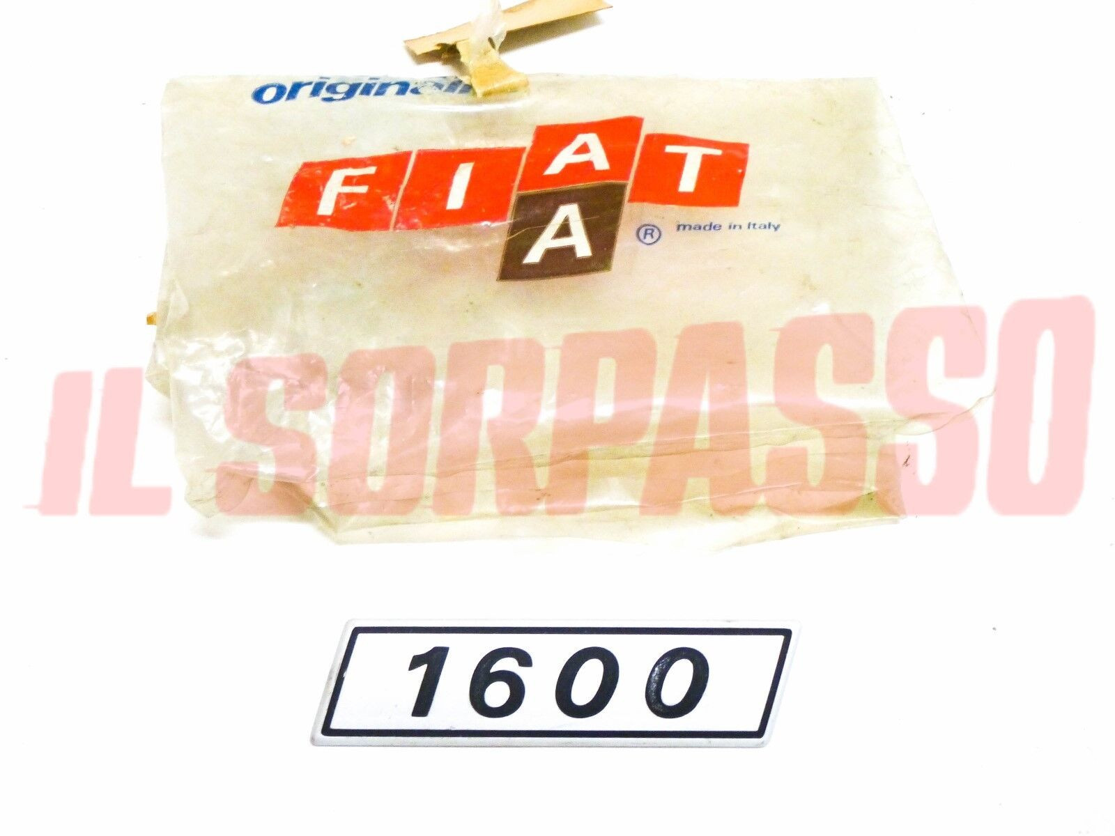 SCRITTA SIGLA COFANO POSTERIORE IN ALLUMINIO FIAT 132 1600  ORIGINALE 