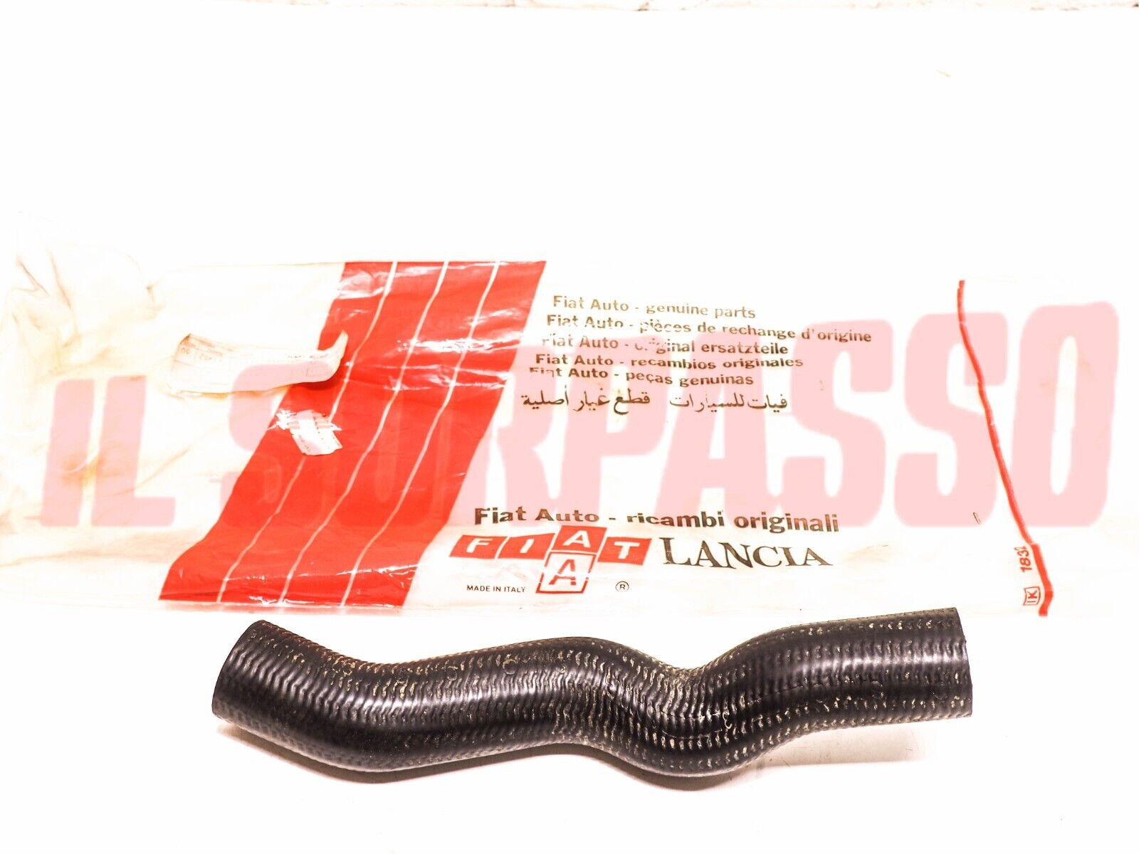MANICOTTO TUBO TUBAZIONE ACQUA RADIATORE LANCIA BETA TREVI ORIGINALE 82376746