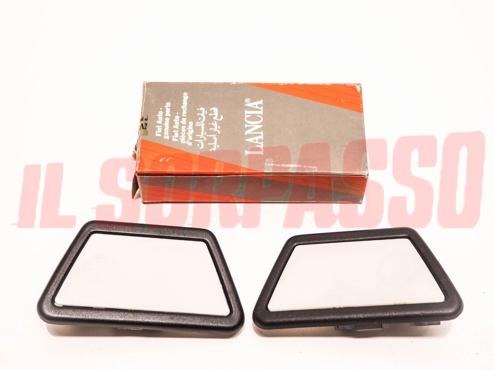 PLAFONIERE LUCI CORTESIA INTERNE POSTERIORI LANCIA DELTA 1 SERIE NERO