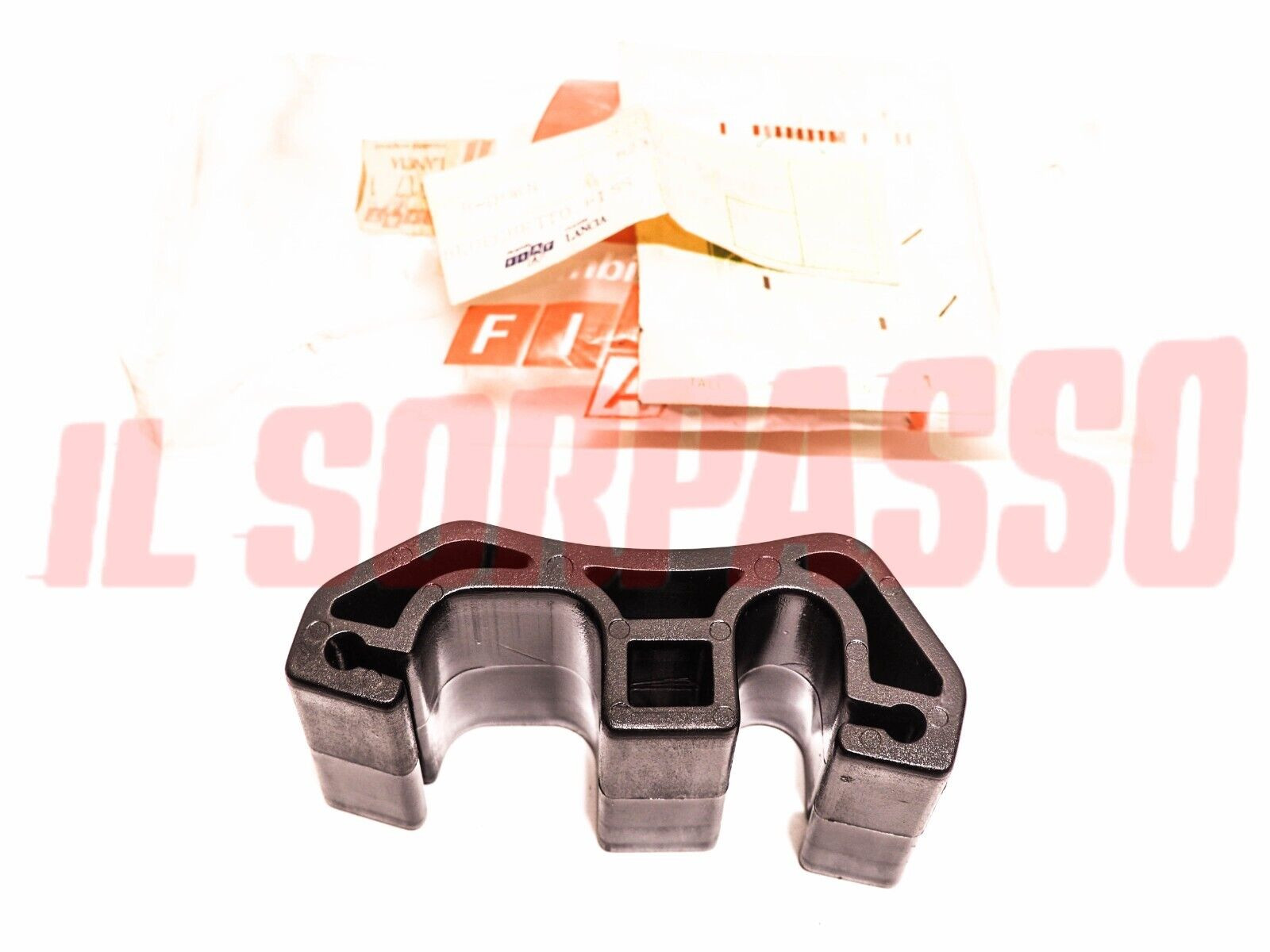 TAMPONE BATTUTA BLOCCAGGIO RUOTA DI SCORTA LANCIA BETA 2 S ORIGINALE 82340017