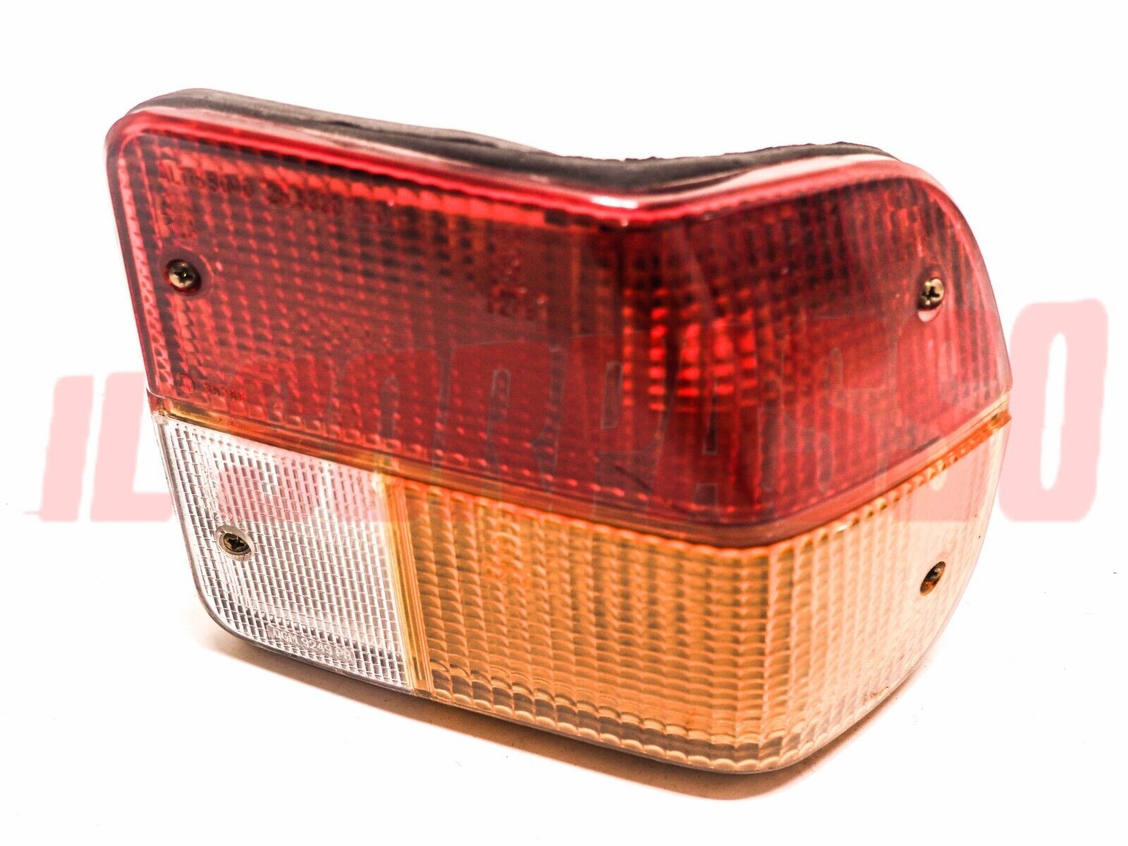 FANALE FARO POSTERIORE DESTRO ALFA ROMEO ALFA SUD  ORIGINALE ALTISSIMO