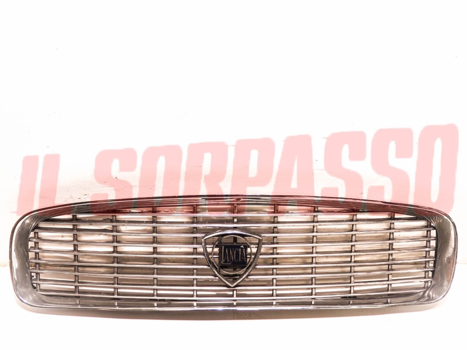 MASCHERINA GRIGLIA CALANDRA CORNICE STEMMA LANCIA FLAMINIA COUPE  PININFARINA
