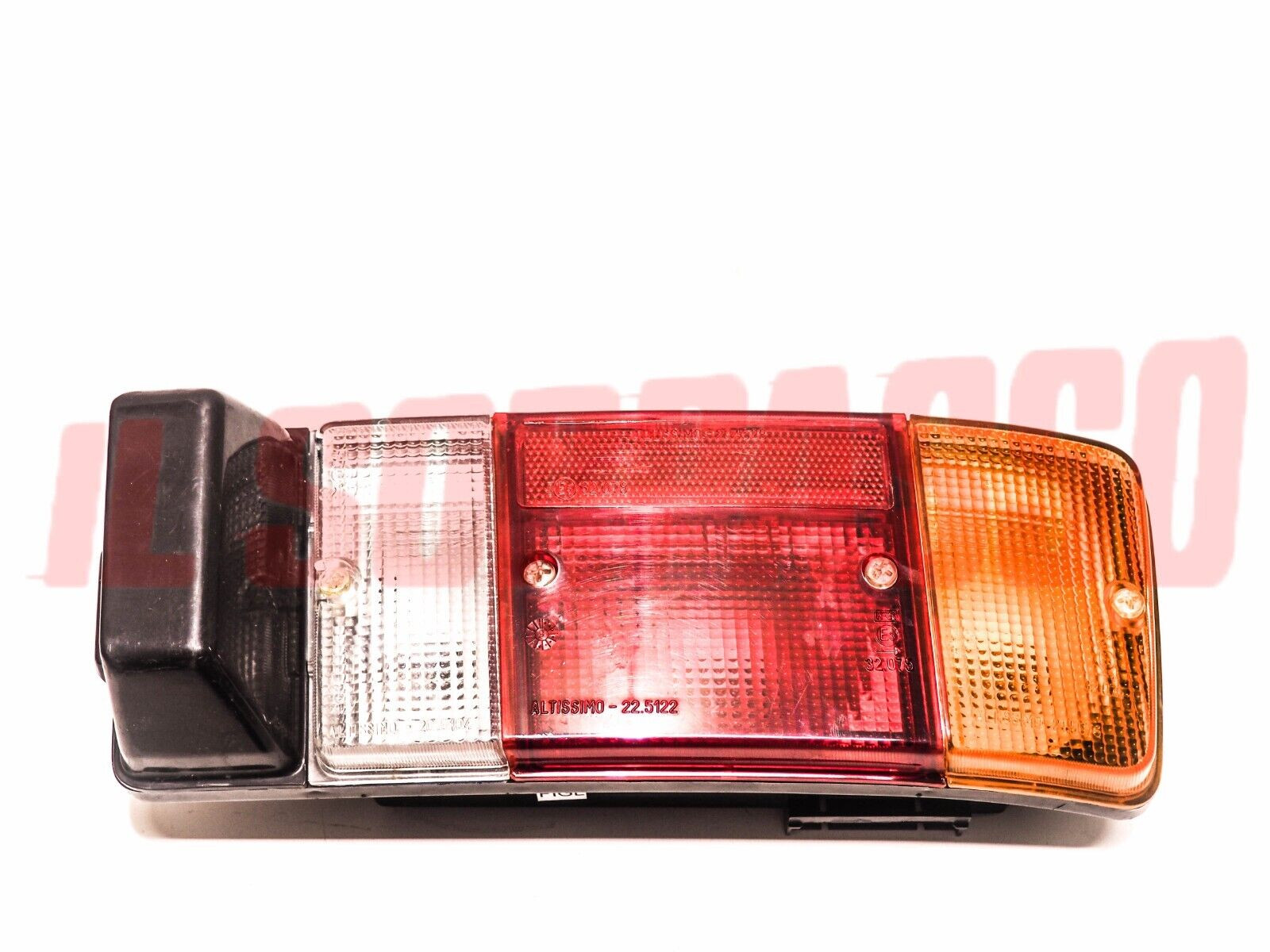 FANALE POSTERIORE DESTRO CON RETROMARCIA FIAT 127 C - CL - L - SPORT ALTISSIMO