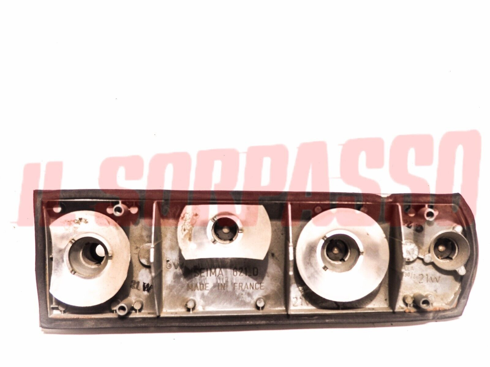 CORPO FANALE POSTERIORE DESTRO SIMCA 1301 - 1501 ORIGINALE SEIMA