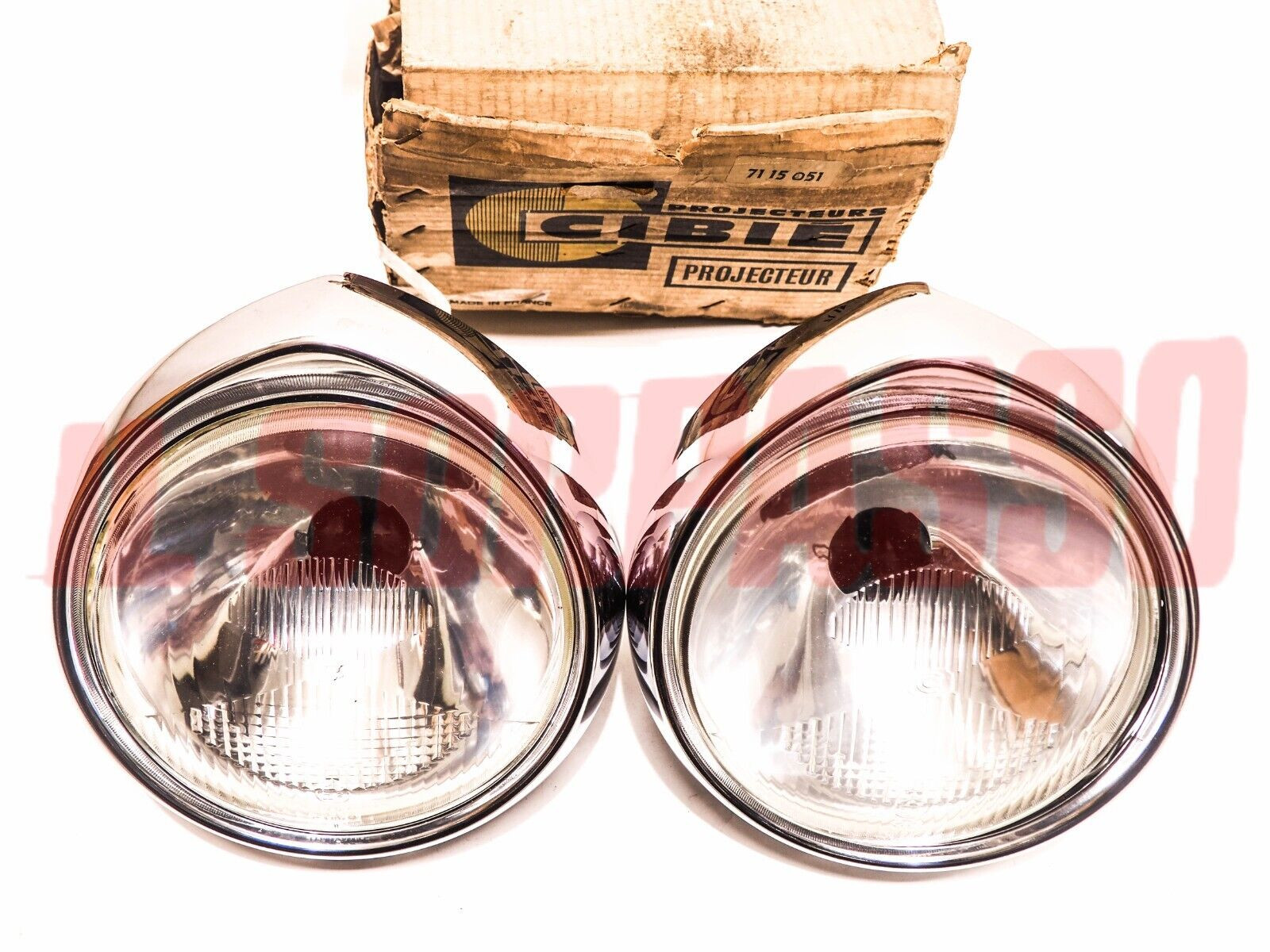 GRUPPI OTTICI FANALI FARI TAZZE CORNICI ANTERIORI PEUGEOT 404 ORIGINALI CIBIE'