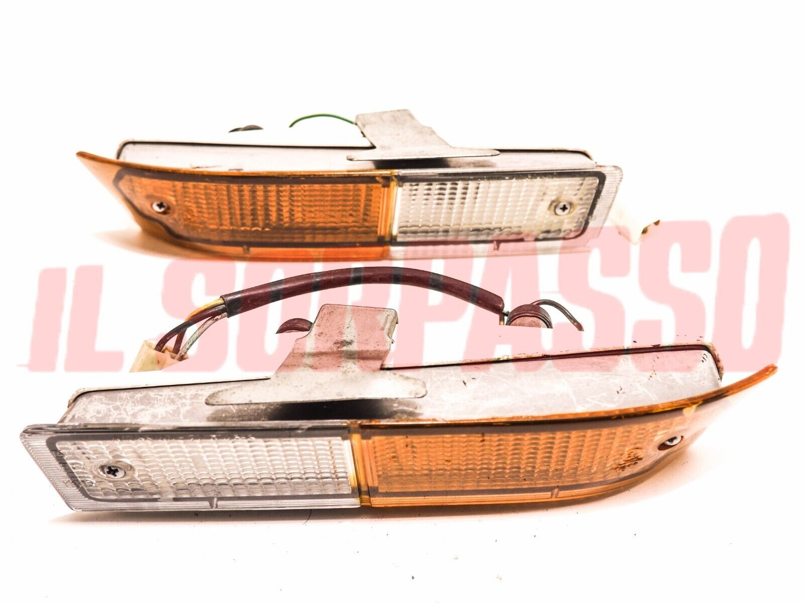 FANALINI FRECCE ANTERIORI DESTRO SINISTRO ALFA ROMEO ALFETTA GTV ALTISSIMO