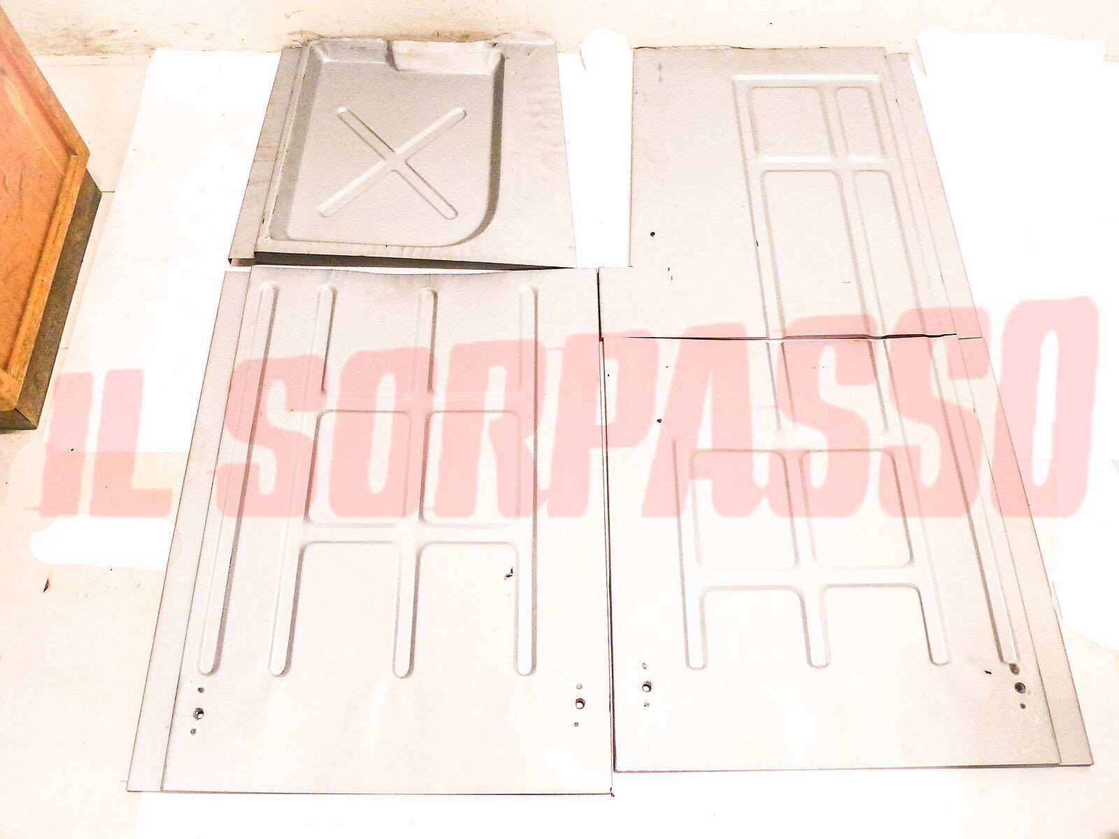 PIANALI FONDI DESTRO SINISTRO FIAT 1200 1500 1600 OSCA COUPE SPIDER