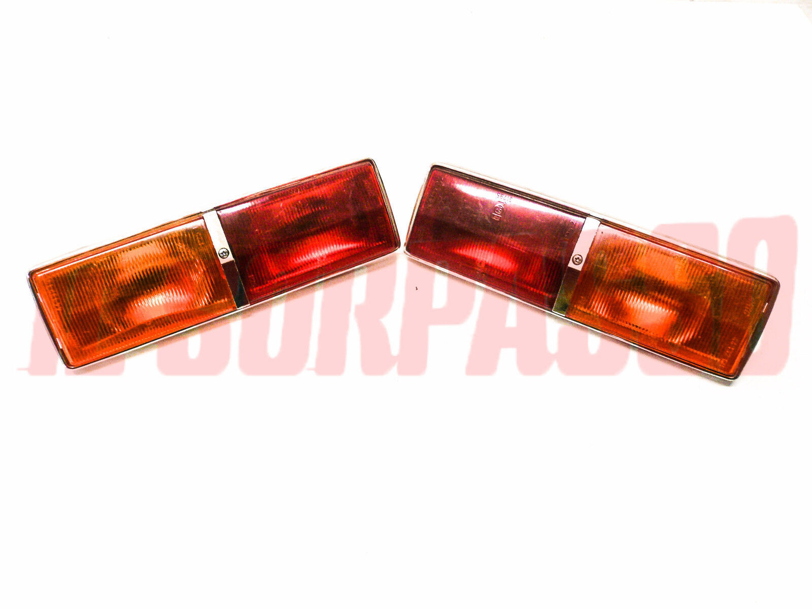 FANALE FARO POSTERIORE DESTRO SINISTRO FIAT 124 BERLINA 1 SERIE IN PLASTICA