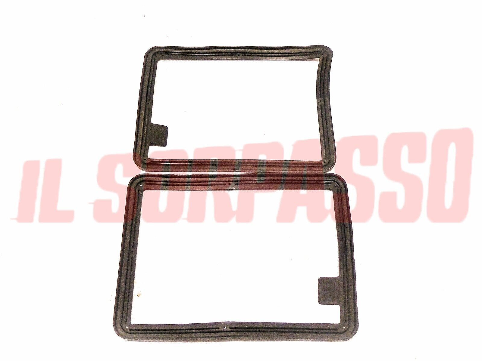 GUARNIZIONI FANALI POSTERIORI DESTRO - SINISTRO FIAT 124 BERLINA 2 SERIE