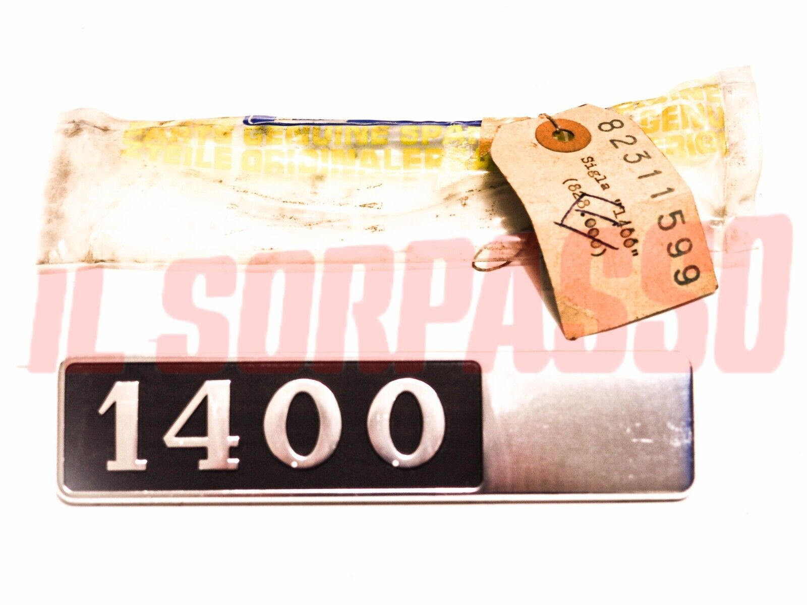 SCRITTA SIGLA POSTERIORE ALLUMINIO LANCIA BETA BERLINA - COUPE 1400 cc 82311599