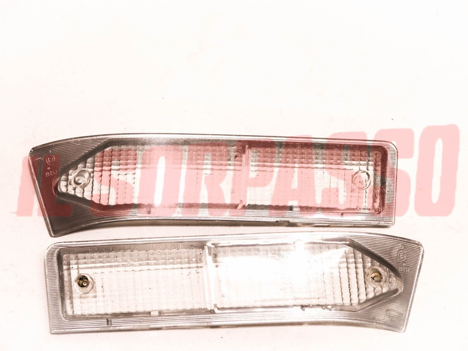 PLASTICHE FANALINI ANTERIORI DESTRO + SINISTRO ALFA ROMEO ALFETTA GT CARELLO