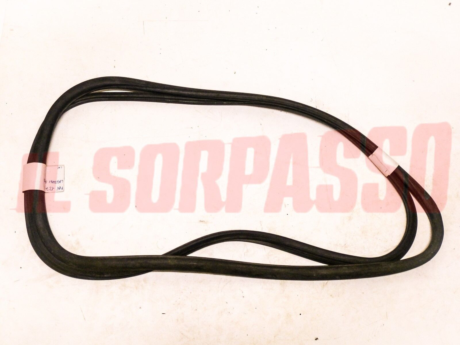 GUARNIZIONI VETRI LATERALI FISSI DESTRO + SINISTRO FIAT 127  C CL SENZA INSERTO