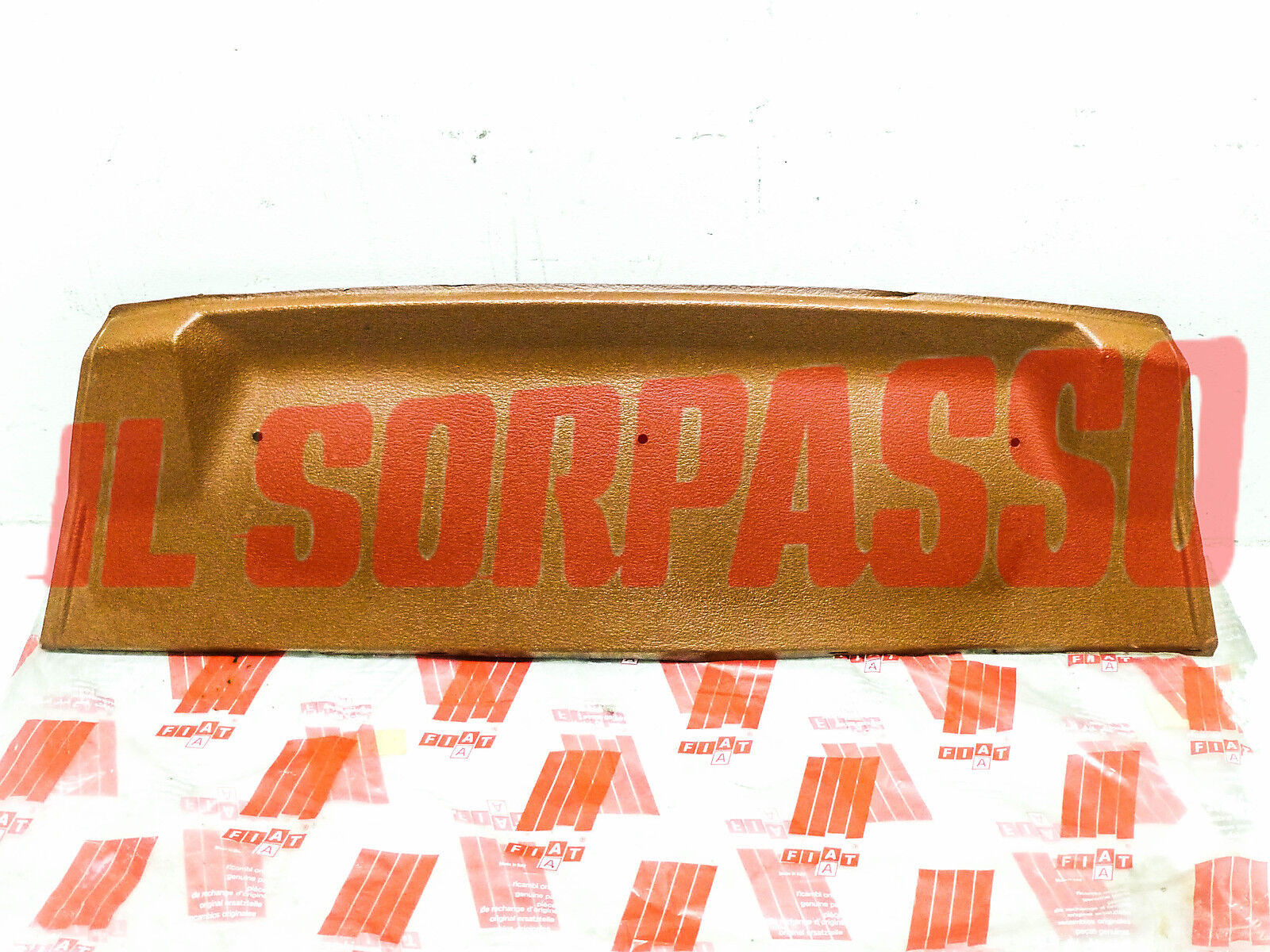 CAPPELLIERA RIPIANO MENSOLA POSTERIORE FIAT 127 1 SERIE 2 PORTE MARRONE ORIGINAL