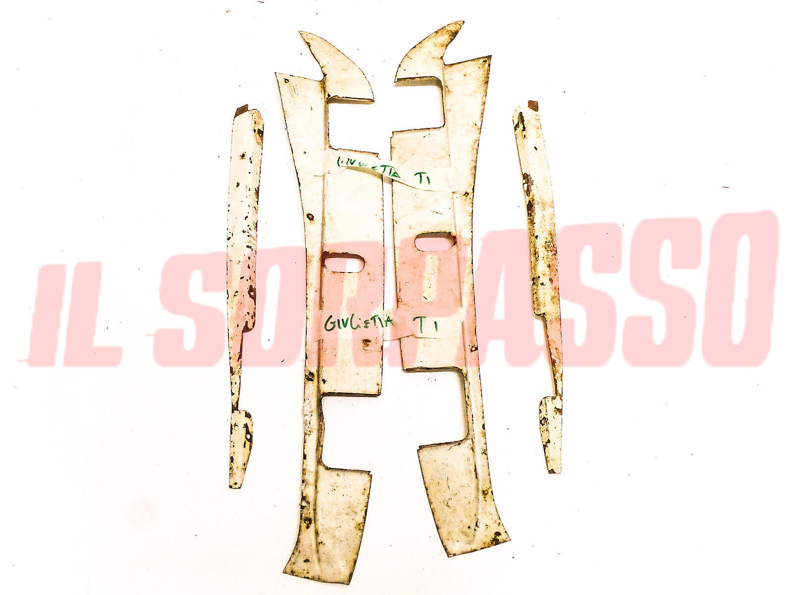 CARTER COPERCHI CERNIERE PORTA ANTERIORE POSTERIORE GIULIETTA BERLINA - TI