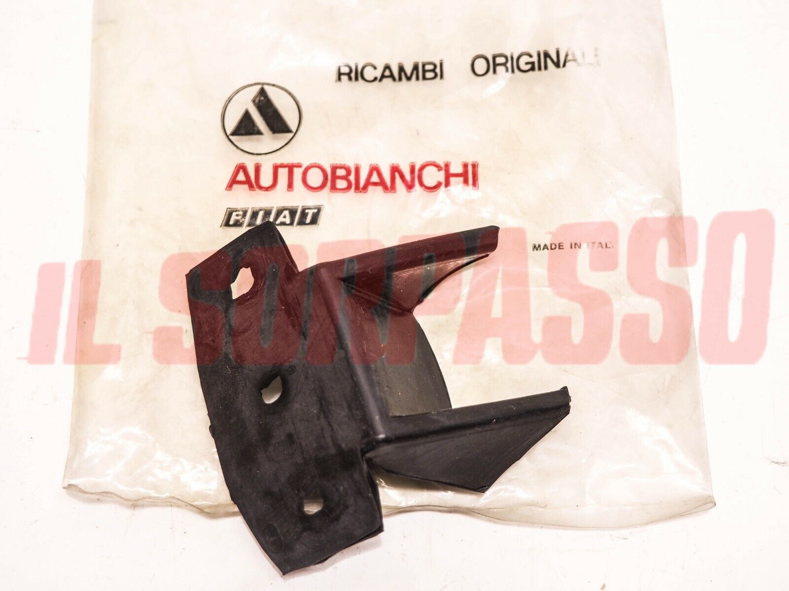 GUARNIZIONE SERRATURA PULSANTE PORTELLONE POSTERIORE AUTOBIANCHI A112 ABARTH 1 S