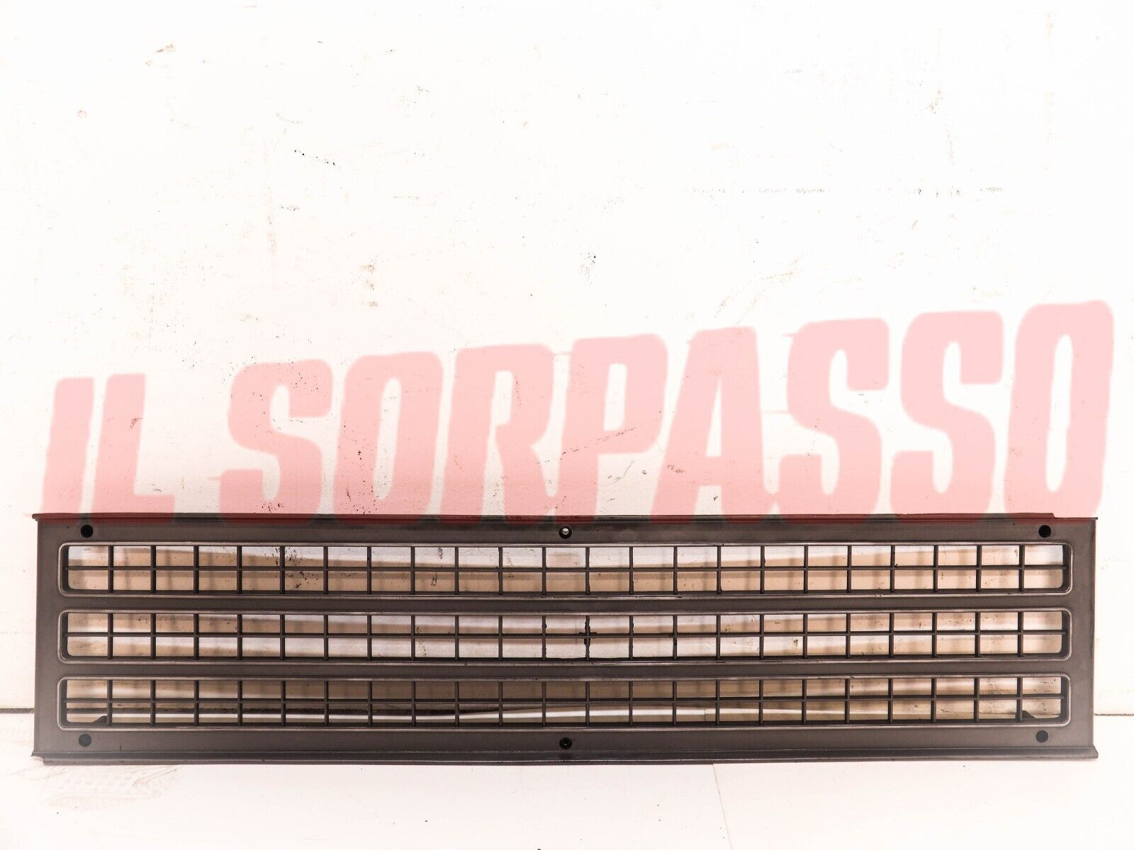 MASCHERINA GRIGLIA FRONTALE FIAT 128 COUPE S ORIGINALE DIFETTATA