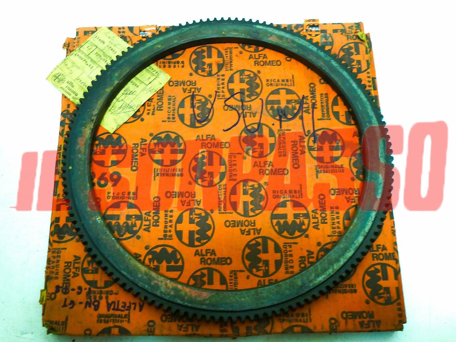 CORONA VOLANO MOTORE ALFA ROMEO ALFETTA BERLINA - GT - GTV 1.6 - 1.8 ORIGINALE