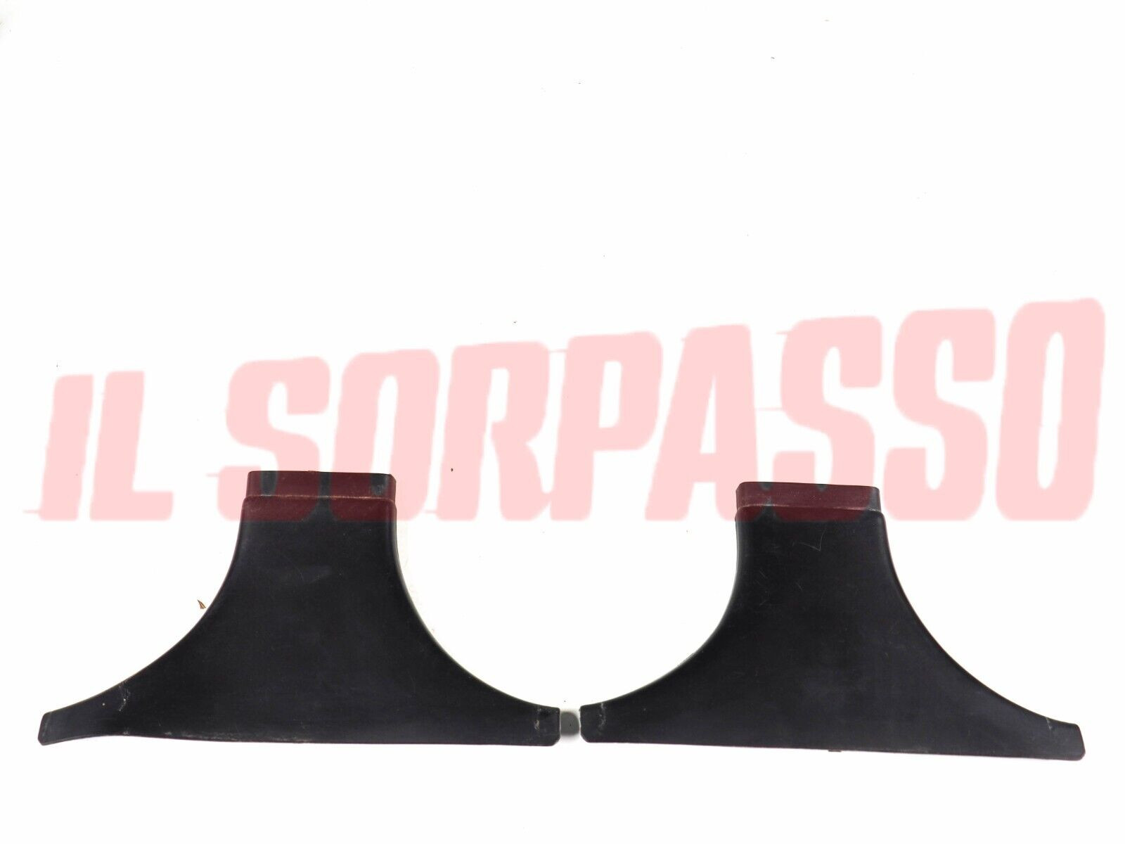 PLASTICHE BASI MONTANTI INTERNI TRA PORTE ANTERIORI E POSTERIORI FIAT 1100 R