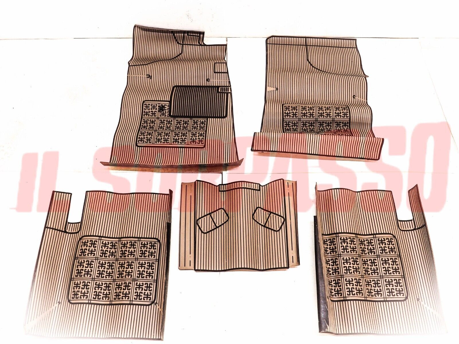 TAPPETI BEIGE E NERI FIAT 131 SUPERMIRAFIORI SPECIAL ORIGINALI