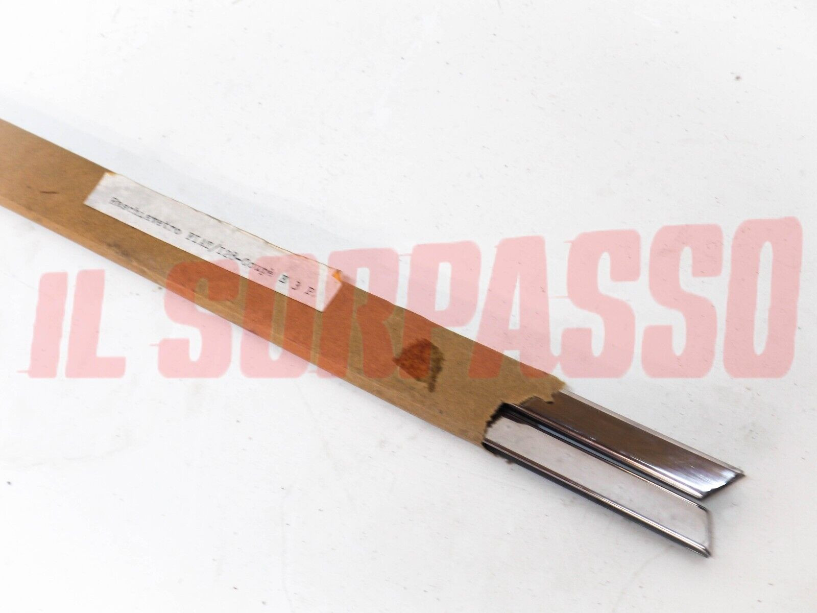 PROFILI MODANATURE RASAVETRI PORTE FIAT 128 COUPE - 3 PORTE 3P ORIGINALI