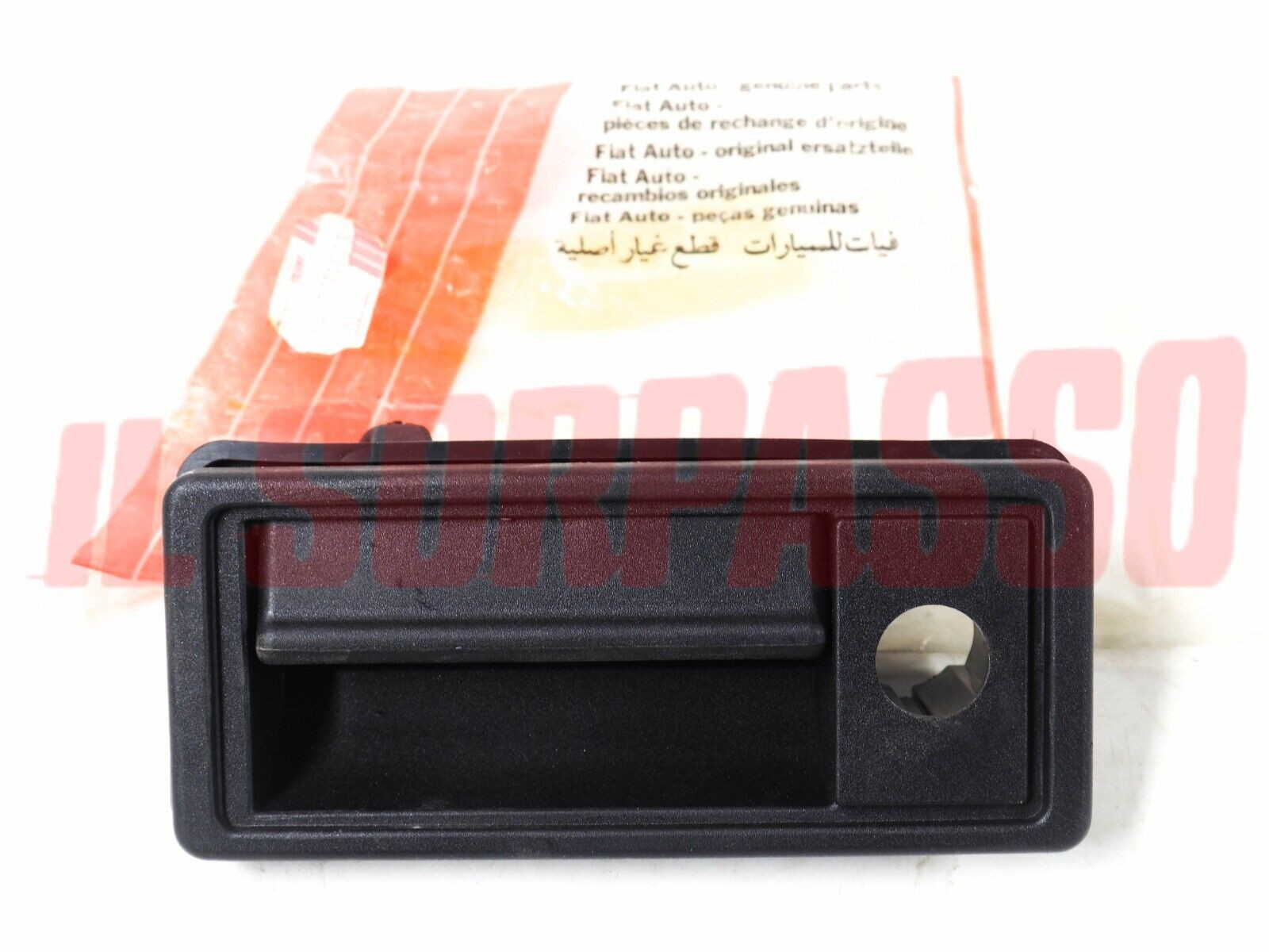 MANIGLIA PORTELLONE POSTERIORE LANCIA BETA  HPE ORIGINALE